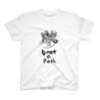 moso＿printのbeat a path Regular Fit T-Shirt