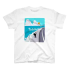 たびねこグッズSHOPのたびねこ：海からの風 Regular Fit T-Shirt