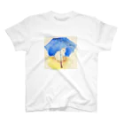 Yumi Kudo ARTの白猫と青い傘 スタンダードTシャツ