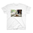 Second_Life_of_Railwaysのマンダレー駅に住む子犬とキハ40系 Regular Fit T-Shirt