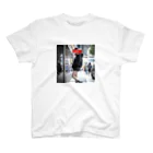 uno-innovationの噂の美女 Regular Fit T-Shirt