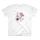 Roses_mapの舞う薔薇とチョウチョ スタンダードTシャツ