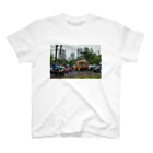 Second_Life_of_Railwaysのフィリピン国鉄の元JR東日本キハ52がスラム街を駆け抜ける Regular Fit T-Shirt