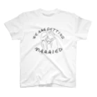 jsprintstudioの私たち結婚します Regular Fit T-Shirt