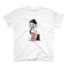 ショップ　キヨナリの黒猫とニット帽女子　オレンジ Regular Fit T-Shirt