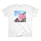 むーむー小屋のお気に入りの薔薇 スタンダードTシャツ