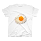 アライソイッチョウのつやつや目玉焼き Regular Fit T-Shirt