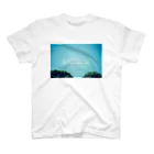 Yoshiaki nagai Photographyのtrust no one go your own way スタンダードTシャツ