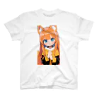 ケモ耳美少女キツネちゃん（AIart）のキュートなオレンジ髪のキツネの女子 スタンダードTシャツ