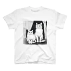 チェリモヤのねこちゃんおすわり Regular Fit T-Shirt