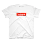 Linkei Design WorksのVibes (red) Regular Fit T-Shirt