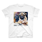 こころやすらぐの水彩子犬　パグ Regular Fit T-Shirt