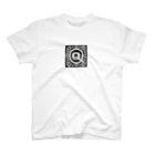 connectの幸運アルファベット　Q スタンダードTシャツ