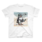 KenySignsのペンギンのドローン操縦士のイラストグッズ Regular Fit T-Shirt