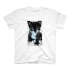 猫のひとりごとのハチワレてない末っ子くつした猫 スタンダードTシャツ