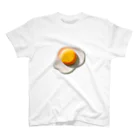 クレイアートグッズの【しゅんち堂】の目玉焼き スタンダードTシャツ