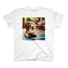 mitsu0123456の可愛い卓球犬 Regular Fit T-Shirt