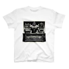 ゴリラショップのThe Mighty Gorilla Coffee Shop  Regular Fit T-Shirt