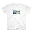 水彩色鉛筆チャンネルの夕暮れの海（水彩色鉛筆画） スタンダードTシャツ