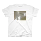 makiko_suginoのLight  Regular Fit T-Shirt