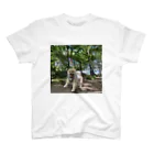 teの思い出の夏の日の犬 スタンダードTシャツ