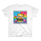 cat_burger_streetの若者ウケを狙ったハンバーガーを食べる猫 スタンダードTシャツ