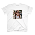 yuyuu_youtubeのメガネの少女 Regular Fit T-Shirt