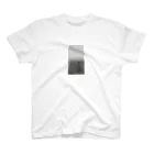 もず子の片隅の人 Regular Fit T-Shirt