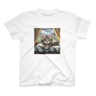 yoiyononakaの春の午後と虎縞灰猫01 Regular Fit T-Shirt