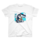 noshin_shopのペンギンのバカンス Regular Fit T-Shirt