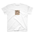 ganeshaのかわいい豚のロッククライミング Regular Fit T-Shirt