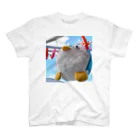 福井かほの干されてしまった 毛玉のペンギンぬいぐるみ Regular Fit T-Shirt