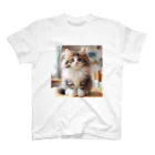 Creation CATのゴージャスCAT Regular Fit T-Shirt