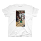 SNOOPYの子ども部屋のお姫様ごっこ Regular Fit T-Shirt