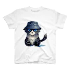 Fun_Qのバケハ猫 Regular Fit T-Shirt