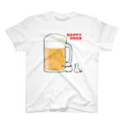 うさやのハッピーアワーでビール祭りを開催するパンダとシマエナガ スタンダードTシャツ