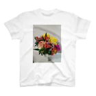 らうの花束 Regular Fit T-Shirt