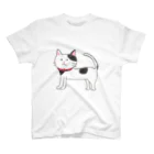 gattyoデザインのくすっと笑える雑貨たちの「くろぶちにゃん – おすまし猫の横顔」 Regular Fit T-Shirt