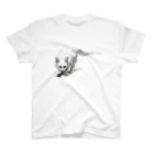 sperz shopの威嚇白猫 Regular Fit T-Shirt