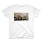 deconbatchのんまあ！綺麗なお花ですこと！ Regular Fit T-Shirt