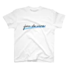 pluie et toi の生きるという喜び・黒／スカイブルー Regular Fit T-Shirt