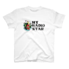 sayako_illustrationのMY RADIO STAR Regular Fit T-Shirt