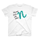 フォーヴァのMy name starts with letter N Regular Fit T-Shirt