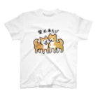 こぐま犬てんすけグッズショップの柴犬あそび Regular Fit T-Shirt