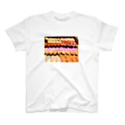 amaiamakunaiのAll I need is Sushi(文字入り) スタンダードTシャツ