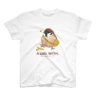 ATELIER ZUCO (ΦωΦ)　ZUCO SUZUKI presentsの幼稚園児スズメ＆待ち構えるバナナ Regular Fit T-Shirt
