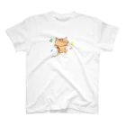 eigoyaのすきっぷする茶トラ猫 スタンダードTシャツ