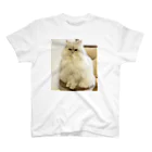 大変かわいらしい猫のグッズ屋さんの自分召し上がり猫 スタンダードTシャツ