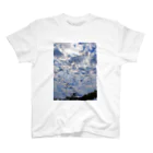 hiroki-naraの空と雲　DATA_P_124　sky　cloud Regular Fit T-Shirt