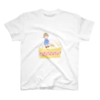 Macaroni gratinのいちごケーキ(ケーキ) スタンダードTシャツ